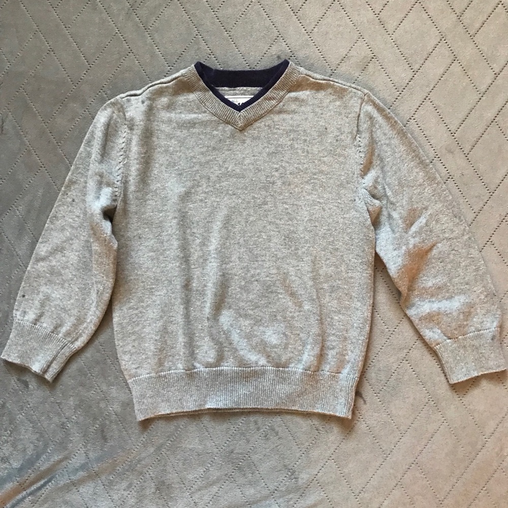 The Children’s Place Boys Grey sweater Sz XS (4)